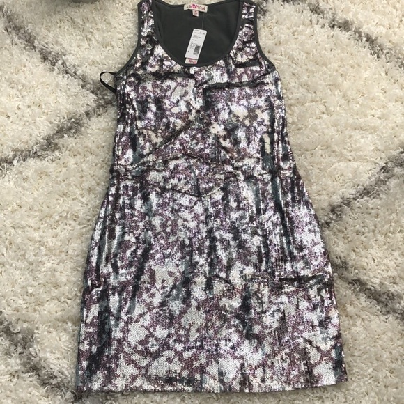 Dresses & Skirts - LAST CALL! FINAL MARK DOWN! Sequin cocktail dress